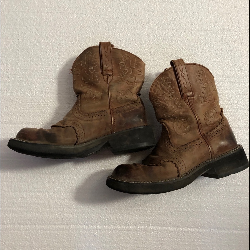 Women’s Ariat fat baby size 7B